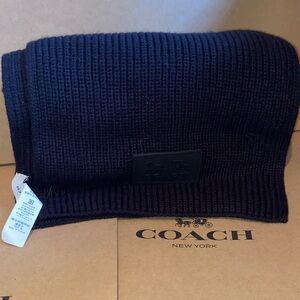 Coach Ribbed Knit Scarf EUC